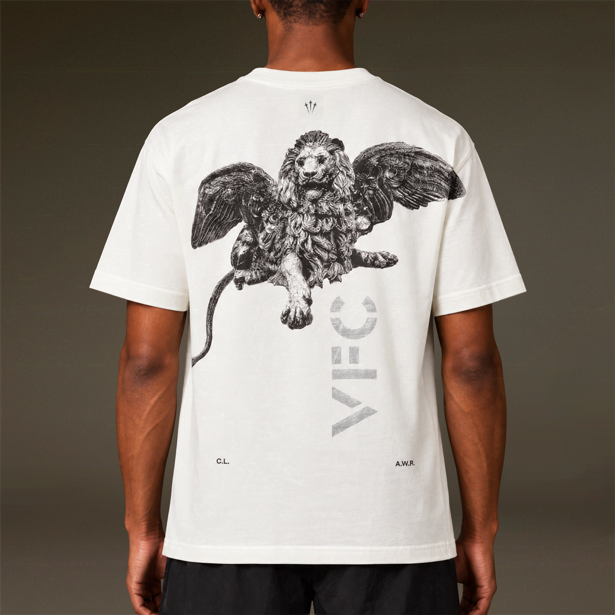 26/27 VFC Travel Lion Statue Tee White