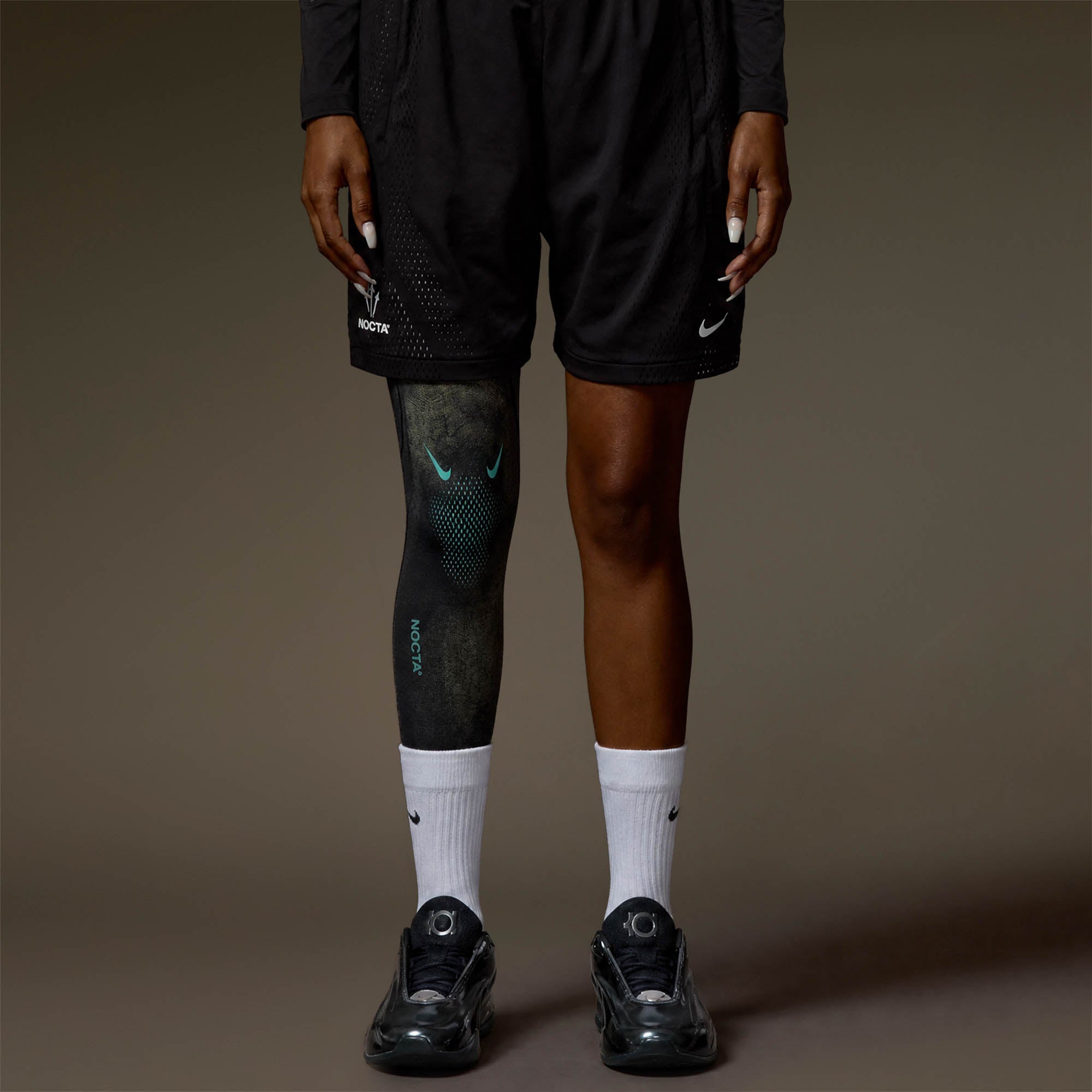 Easy Money Single Leg Tights (Right)