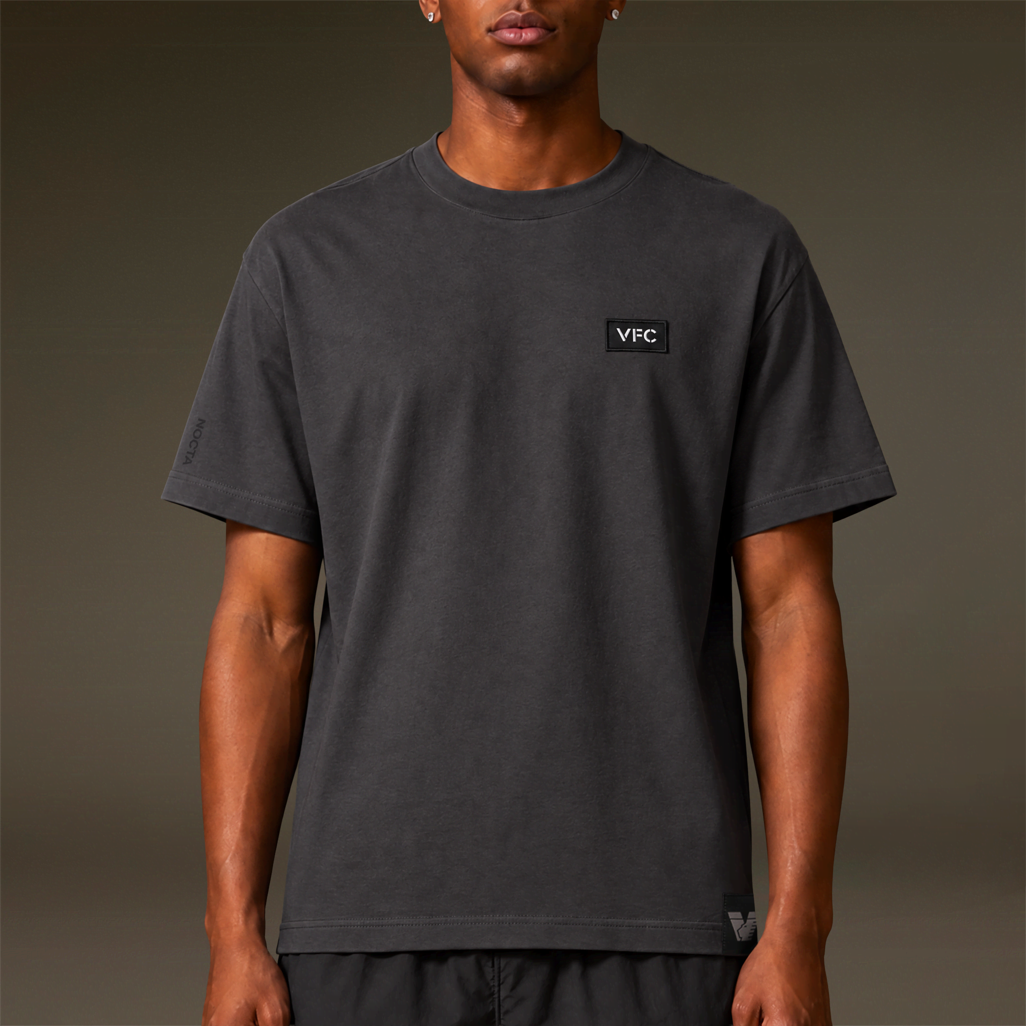 26/27 VFC Travel Lion Statue Tee Dark Grey - IMAGE 2